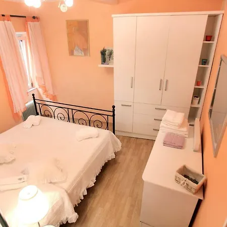 Phaedra Apartament